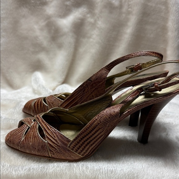 Franco Sarto Textured Brown Slingback Heels - Picture 5 of 12